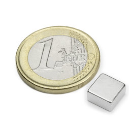 Q-08-08-04-N, Blokmagneet 8 x 8 x 4 mm, neodymium, N45, vernikkeld